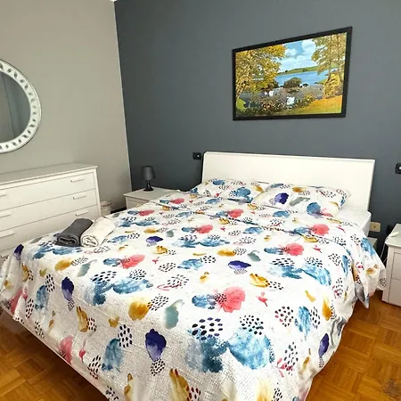 Апартаменты Centro Elegante Бергамо